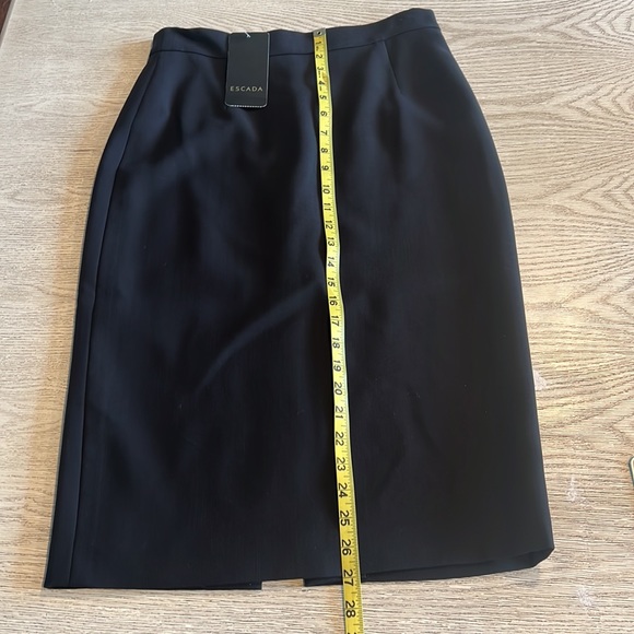 Escada wool skirt NWT - Picture 2 of 7